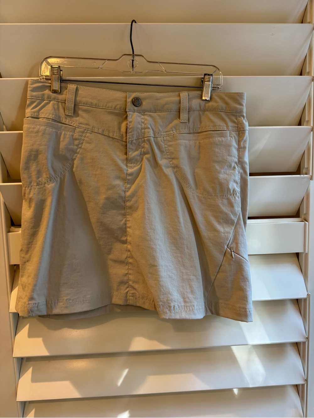 Athleta Women’s Tan Active Skort